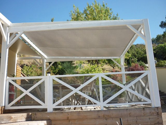 Pergola Toile autoportée en Soltis 92 (1)