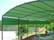 Pergola Toile sur-mesure en arrondis sur terrasse avec pare-soleil (4)