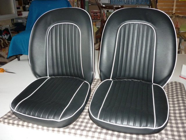 Rénovation siège en cuir auto ancienne (1)