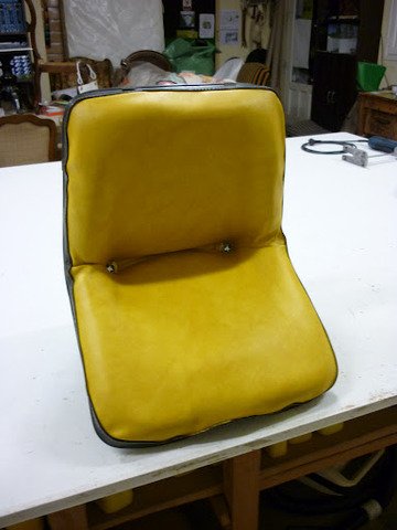 Réparation siège tracteur (5)