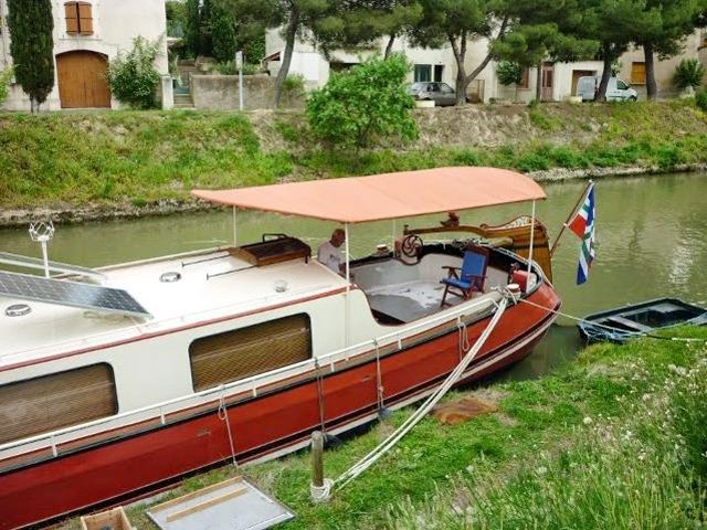 Taud de péniche en acrylique Dickson Sunbrella Plus structure invisible fixation résistante UV imperméable (2)