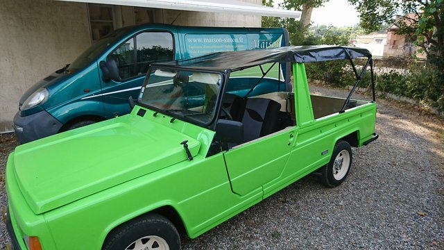 Sellerie VL/PL/TC capote véhicule (DSC_0176.JPG) New