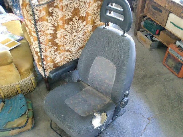 Sellerie VL/PL/TC assise siège utilitaire (8)