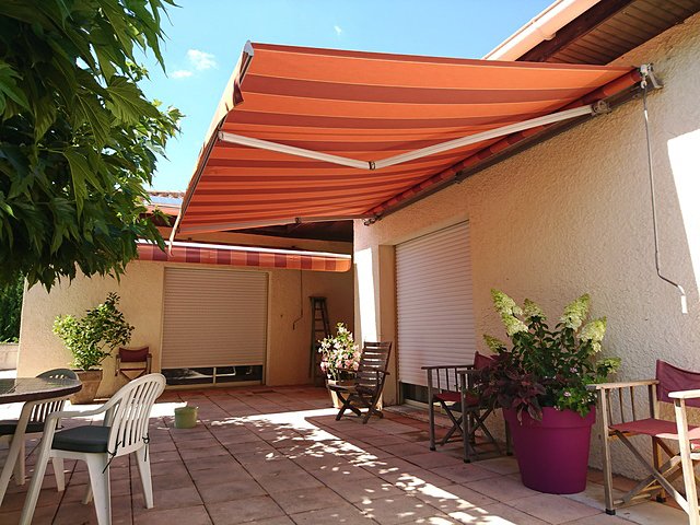 Store à banne (DSC_0518.JPG) New