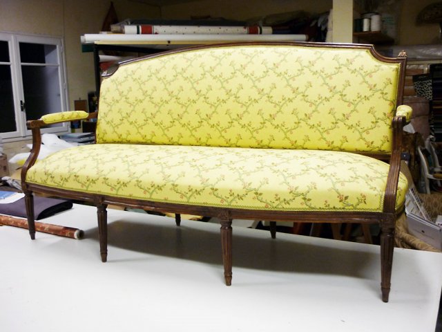 tapisserie de meubles