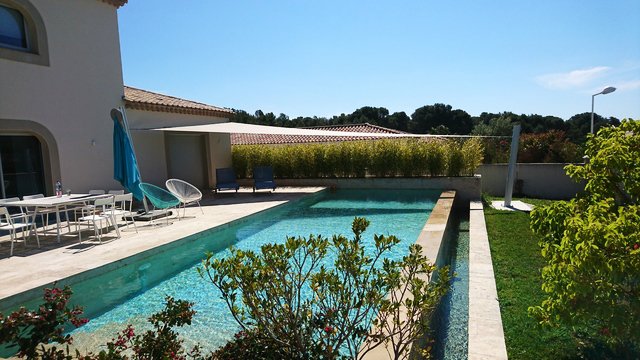 Voile d'ombrage triangulaire Serge Ferrari Soltis Perfom 92 (1)