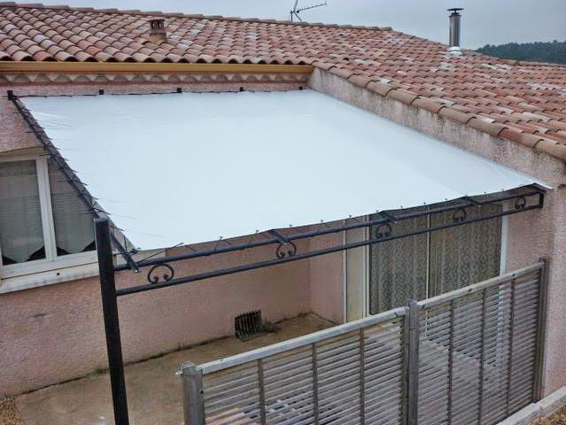 pergola fixe PVC precontraint Ferrari 705 blanc resistant tous temps Texyloop 2